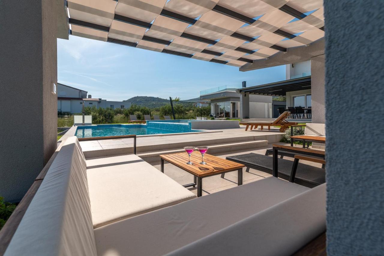 Vitis Villa Kastel Novi Exterior photo